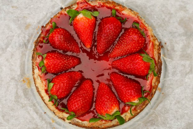 Manhattan Style Strawberry Cheesecake