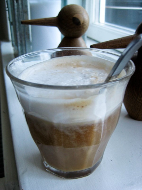 Low carb latte med kokosmælk