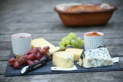 Osteanretning med milde og stærke oste fra Net-ost Osteanretning med milde og stærke oste fra Net-ost