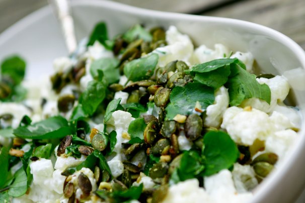 Blomkåls tzatziki fra Claus Meyer Blomkåls tzatziki fra Claus Meyer