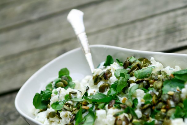 Blomkåls tzatziki fra Claus Meyer Blomkåls tzatziki fra Claus Meyer