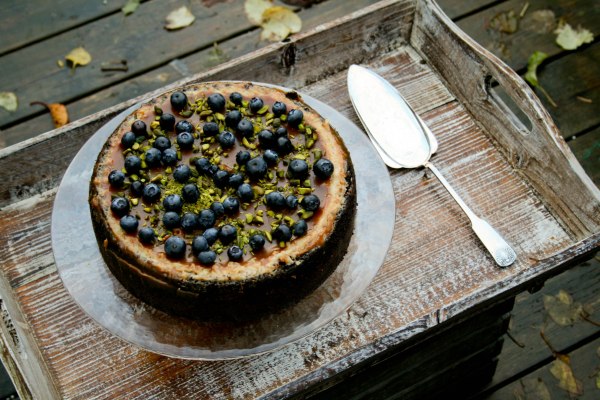 Oreo caramel cheesecake