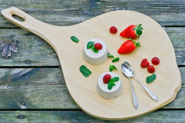 Sukkerfri vaniljeis med mørk rom