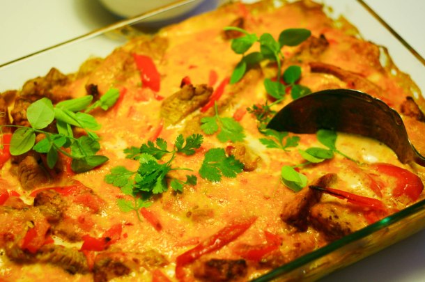 Kylling med karry, mango chutney og sambal oelek-2