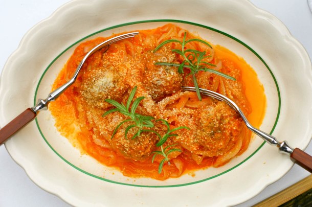 Miracle Noodles med Kødboller i Tomatsauce-4