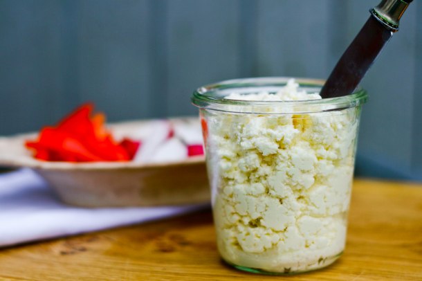 Fetacreme med hvidløg-2