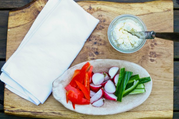 Fetacreme med hvidløg