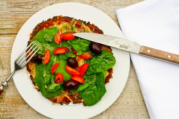 LCHF blomkålspizza med sprødere bund-2