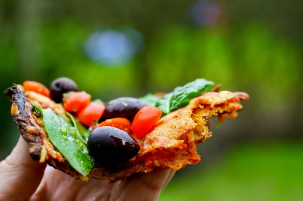 LCHF blomkålspizza med sprødere bund-5