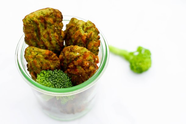 Sprøde broccolifritter med aioli-3