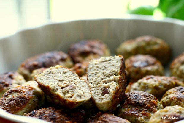 Frikadeller med chia og cheddar
