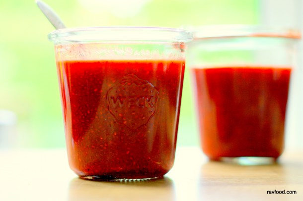 Jordbærmarmelade med vanilje og chiafrø