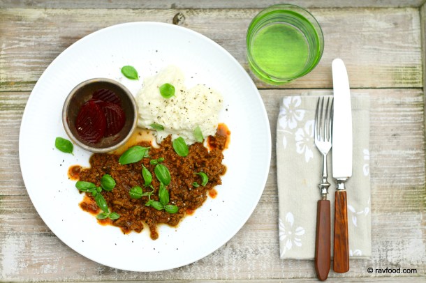 Millionbøf med blomkålsmos