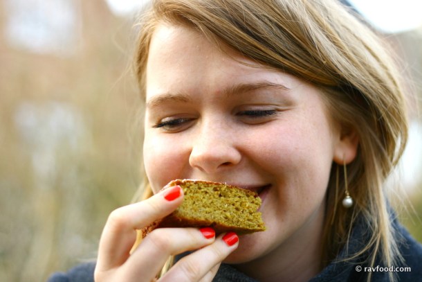 Mandelkage med appelsiner