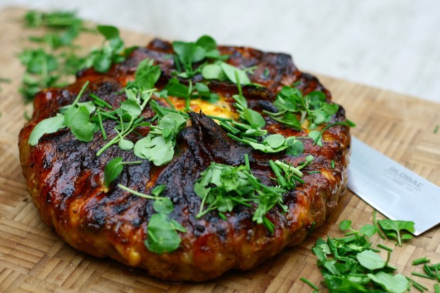 Bacon cheeseburger tærte