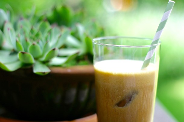 Iskaffe med proteiner