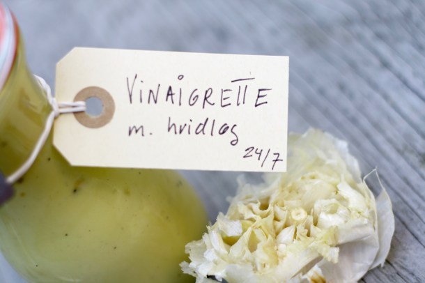 Vinaigrettedressing med bagte hvidløg
