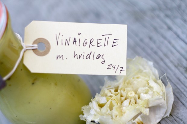 Vinaigrettedressing med bagte hvidløg