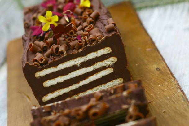 Kiksekage med kondenseret mælk og chokolade