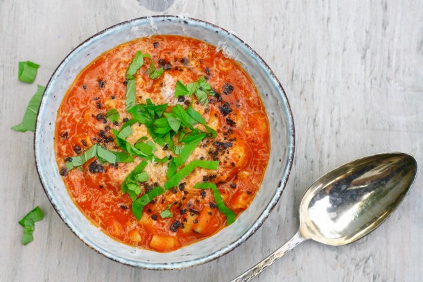 Tomatsuppe - den bedste og den nemmeste